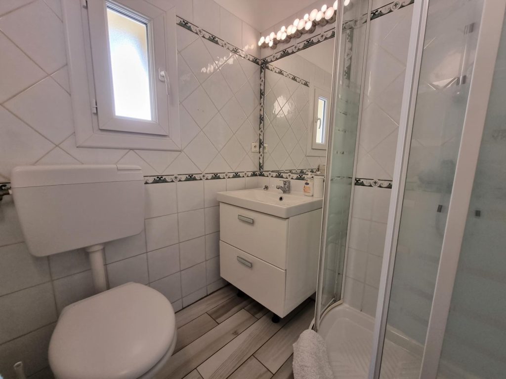Marina view apartment — gallery image 18