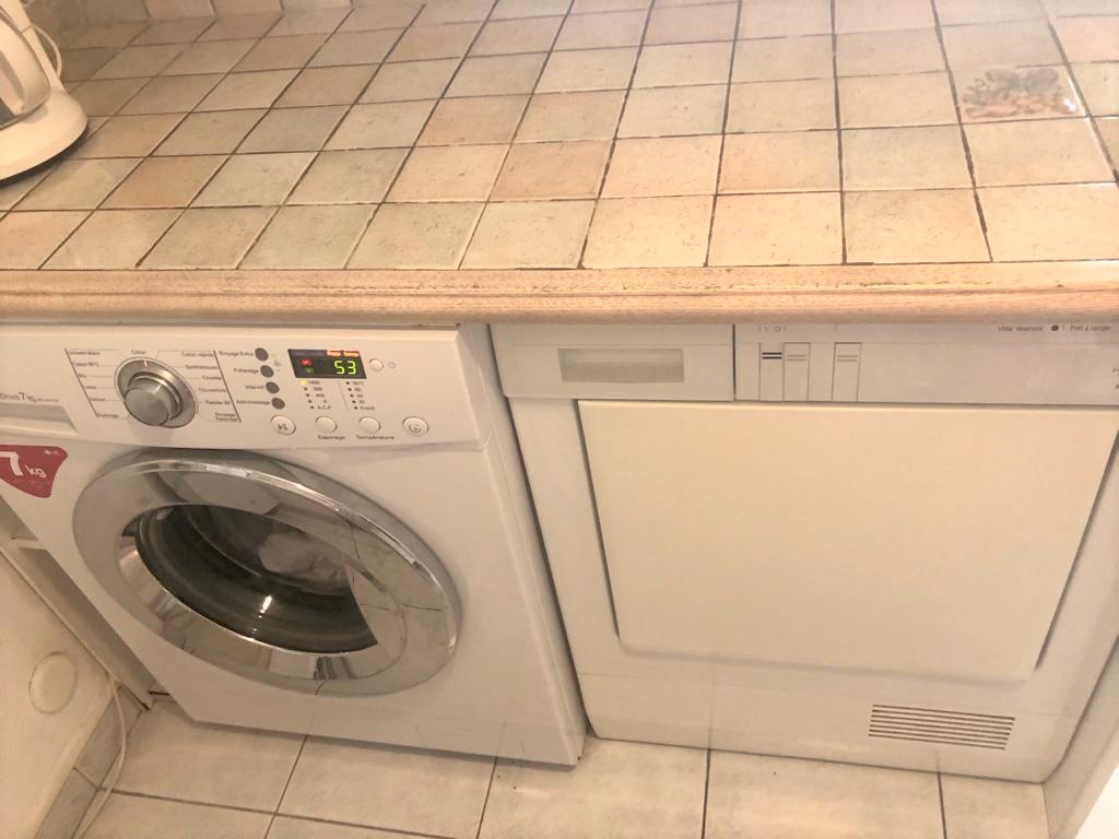 Washing machine and tumble dryer
