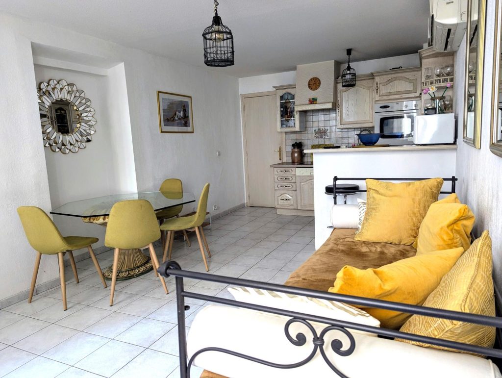 Anna apartment — gallery image 7