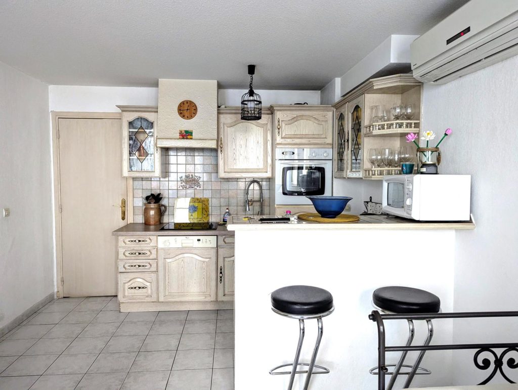 Anna apartment — gallery image 9